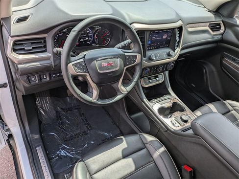 Used 2023 GMC Acadia Denali w/ Trailering Package image 12