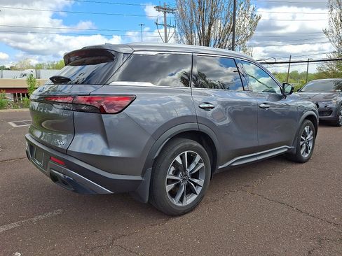 Certified 2025 INFINITI QX60 Luxe image 6