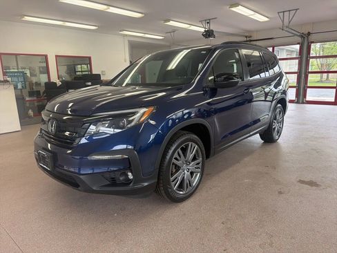 Used 2022 Honda Pilot Sport image 3