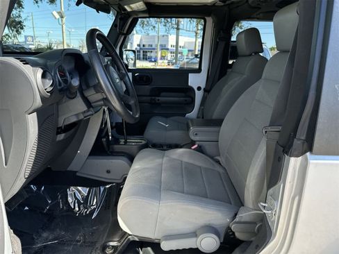 Used 2007 Jeep Wrangler Sahara w/ PWR Convenience Group image 5