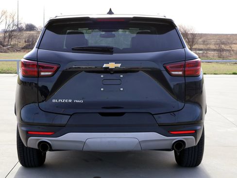 Used 2024 Chevrolet Blazer LT AWD/4WD image 7