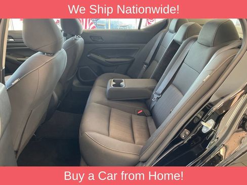Used 2024 Nissan Altima 2.5 SV FWD image 10