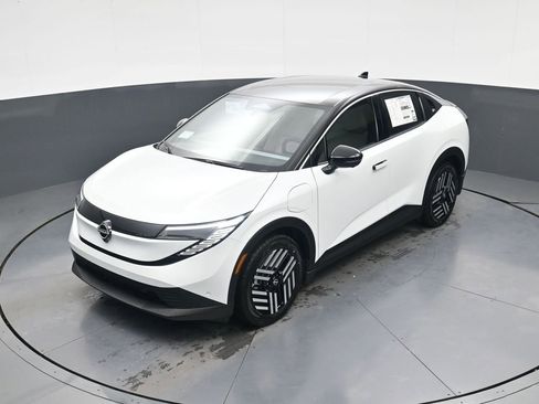 New 2026 Nissan Leaf SV+ FWD image 25