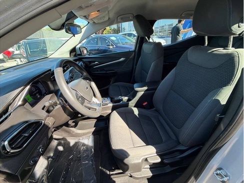 Used 2023 Chevrolet Bolt EUV LT w/ Driver Confidence Package FWD image 12