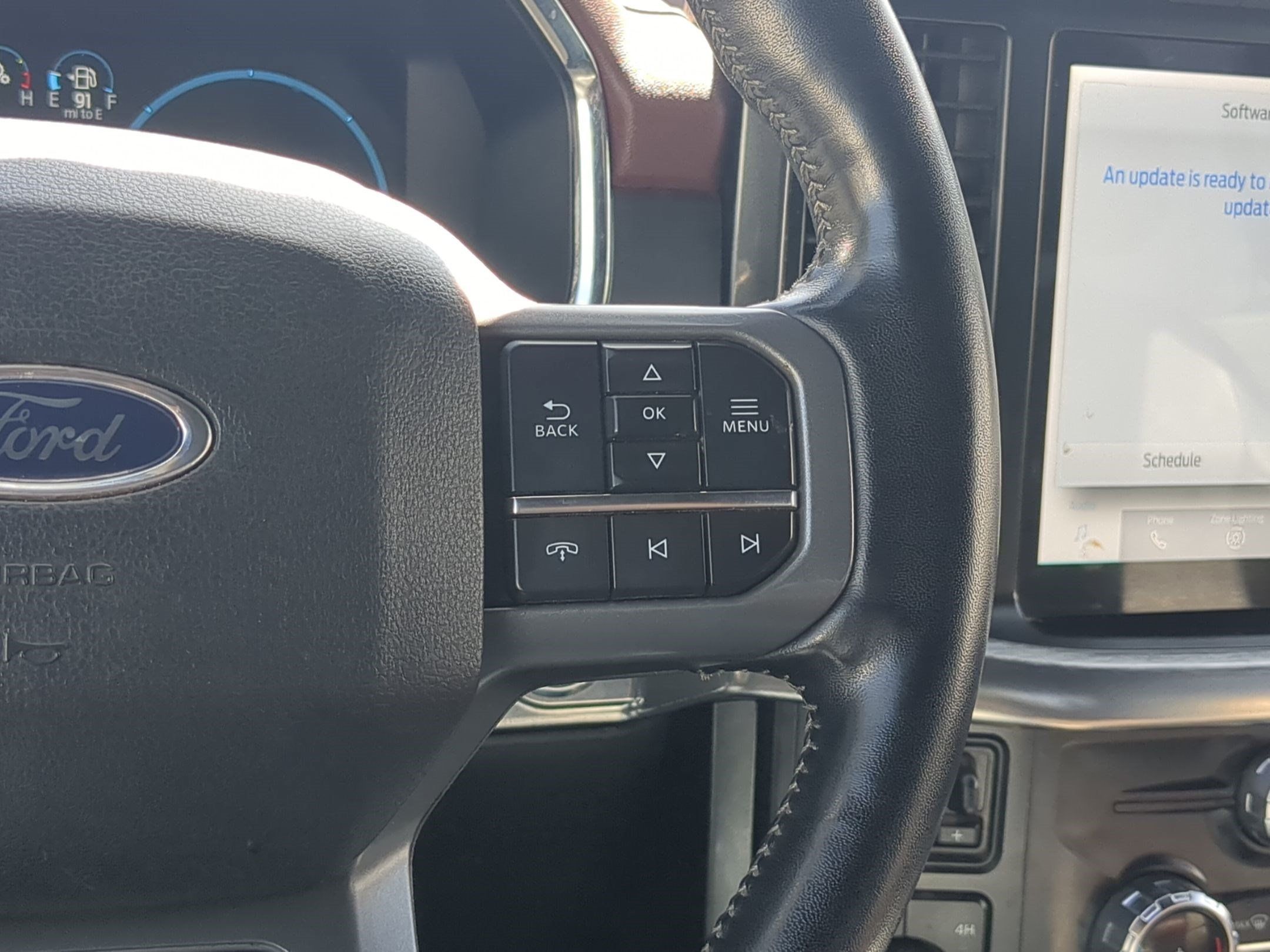 Certified 2022 Ford F150 Lariat AWD/4WD image 21