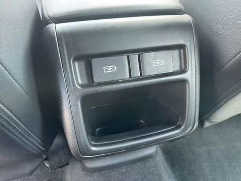 Used 2022 Honda Accord Sport image 10