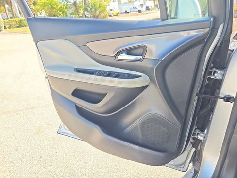 Used 2019 Buick Encore Preferred w/ Safety Package image 18