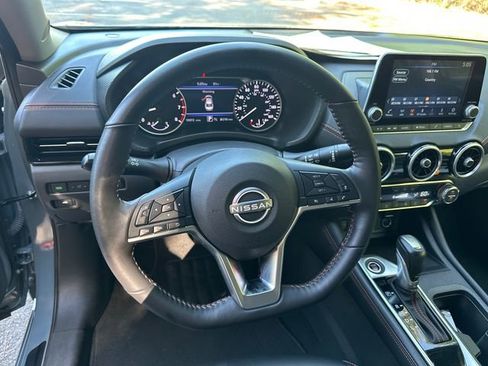 Used 2024 Nissan Sentra SR w/ SR Premium Package FWD image 16
