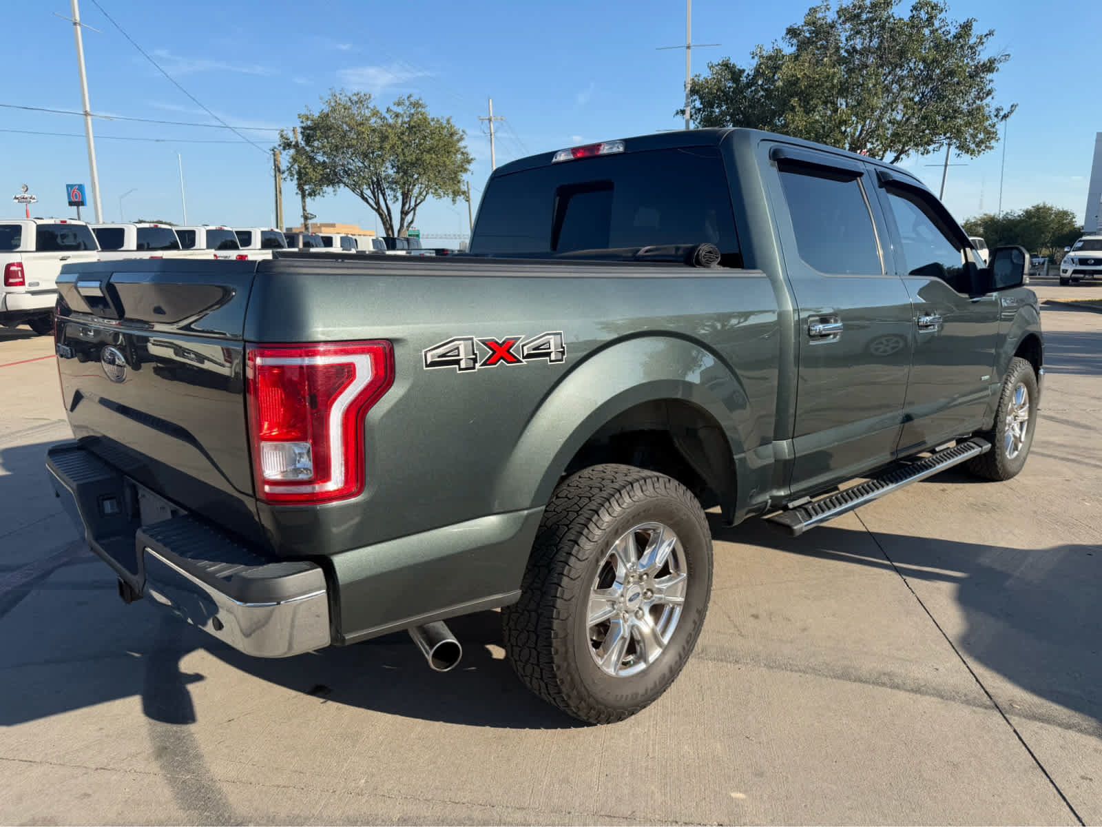 Used 2015 Ford F150 XLT w/ Equipment Group 302A Luxury AWD/4WD image 3