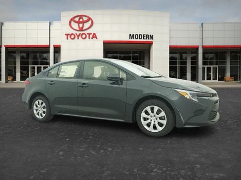 New 2026 Toyota Corolla LE FWD image 22