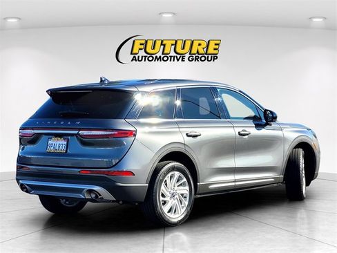 Used 2024 Lincoln Corsair FWD image 4