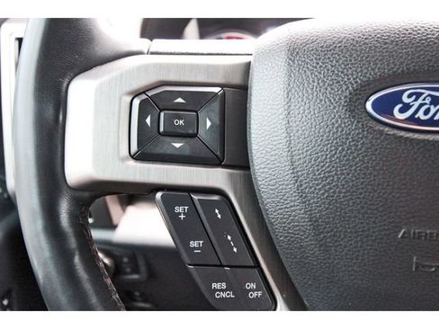 Used 2022 Ford F350 Platinum w/ FX4 Off-Road Package AWD/4WD image 18