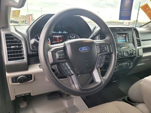 Used 2018 Ford F250 XLT image 11