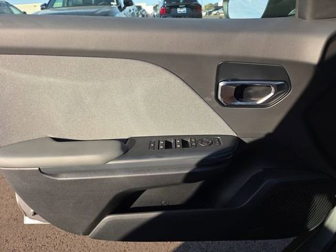 New 2025 Kia K4 EX image 8