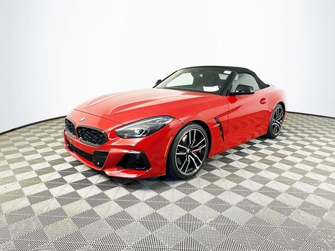 Used 2025 BMW Z4 M40i w/ Premium Package RWD image 4