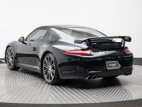Used 2015 Porsche 911 Carrera 4S image 4