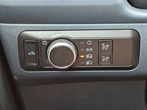 Used 2025 Ford Maverick XLT w/ Equipment Group 302A image 25