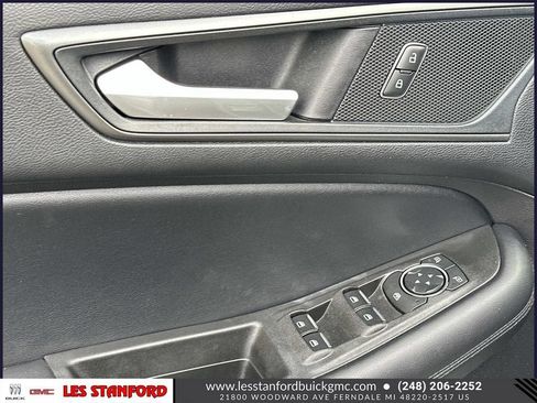 Used 2021 Ford Edge SE w/ Cargo Accessory Package AWD/4WD image 17