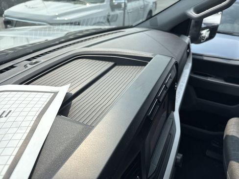 Certified 2024 Ford F250 XLT image 15