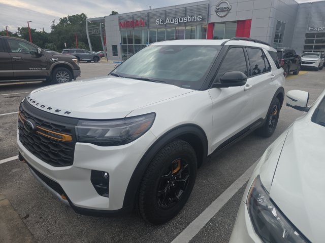 Used 2026 Ford Explorer Tremor w/ Tremor Ultimate Package AWD/4WD image 2