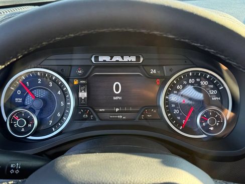 New 2027 RAM 1500 Laramie w/ Night Edition AWD/4WD image 17