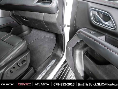 Used 2022 Chevrolet Tahoe RST w/ Luxury Package image 28