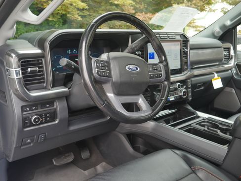 Certified 2024 Ford F350 Lariat w/ Lariat Ultimate Package AWD/4WD image 4