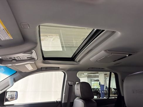 Used 2020 GMC Yukon Denali w/ Open Road Package image 26