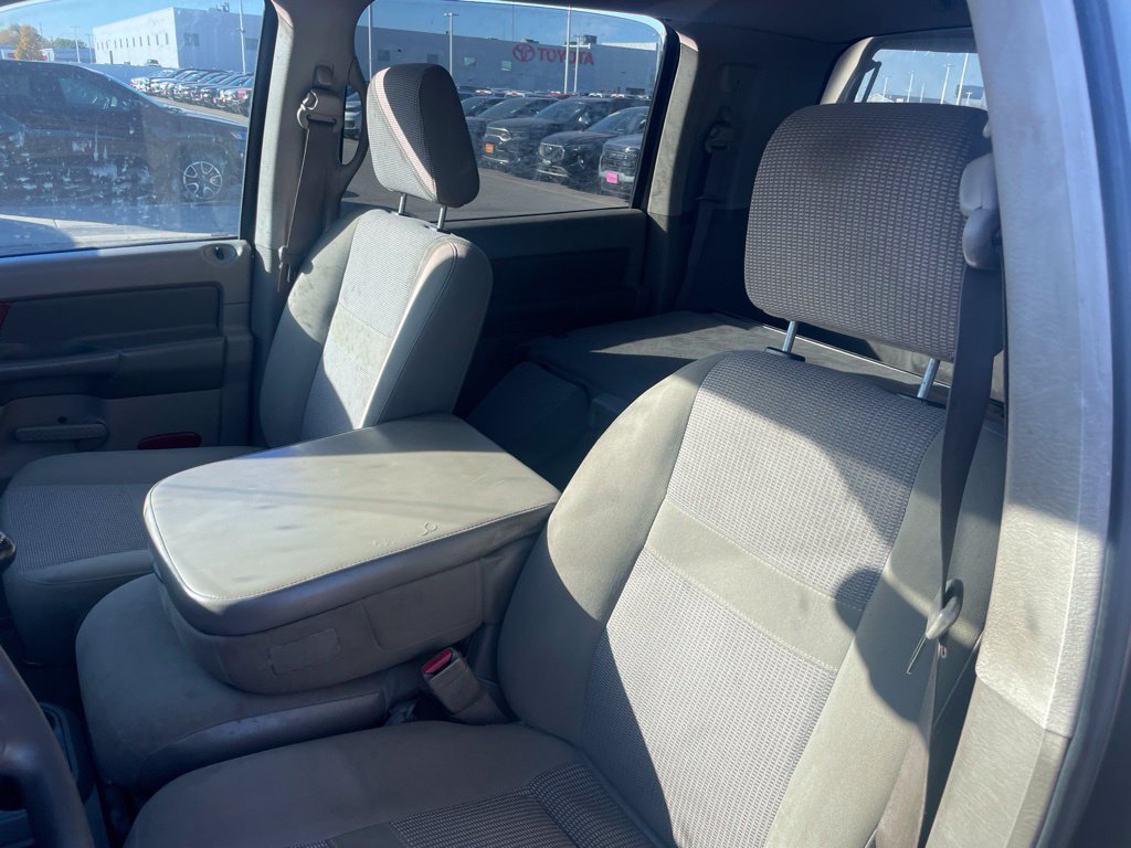 Used 2006 Dodge Ram 2500 Truck SLT w/ Light Group AWD/4WD image 8