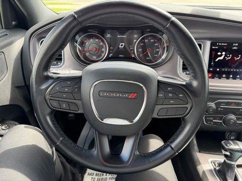 Used 2023 Dodge Charger SXT RWD image 17