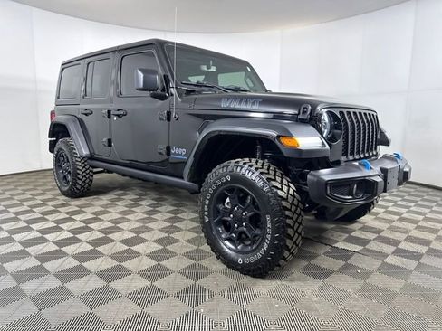 Used 2023 Jeep Wrangler Unlimited w/ 8.4" Radio Group AWD/4WD image 2