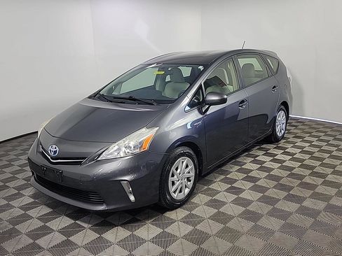 Used 2013 Toyota Prius V Three image 11