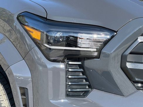 New 2026 Toyota Tacoma SR5 image 30