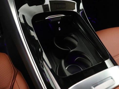 New 2026 Mercedes-Benz GLC 300 image 6