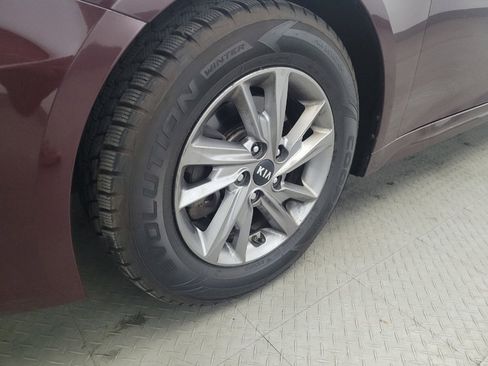 Used 2019 Kia Optima LX FWD image 31