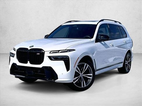 Used 2025 BMW X7 M60i w/ Executive Package image 1