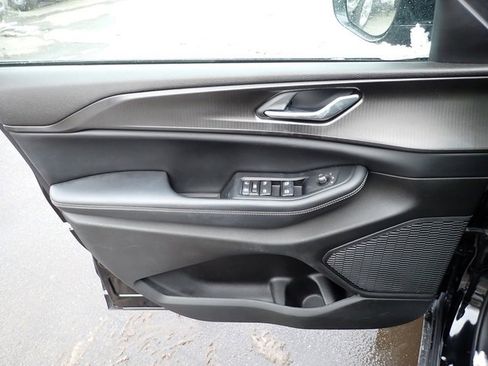 Used 2023 Jeep Grand Cherokee Altitude image 17