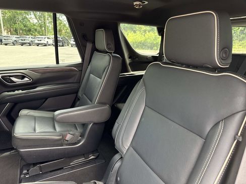 Used 2021 Chevrolet Tahoe Premier AWD/4WD image 11