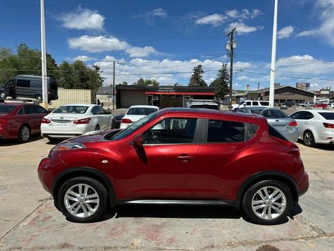 Used 2012 Nissan Juke SV AWD/4WD image 4