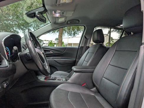 Used 2020 Chevrolet Equinox Premier FWD image 15