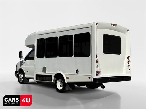 Used 2015 Chevrolet Express 3500 w/ Shuttle Bus Package image 5