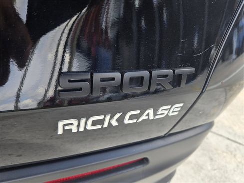 Used 2025 Honda HR-V Sport image 15