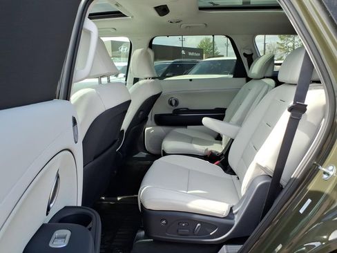 New 2026 Hyundai Palisade Calligraphy FWD image 10