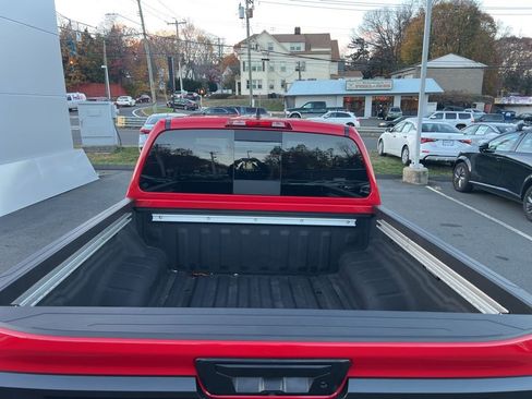 New 2025 Nissan Frontier PRO-4X w/ Pro Convenience Package image 5