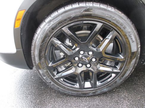 Used 2023 Chevrolet Blazer LT w/ LPO, Floor Liner Package image 9