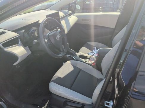 Used 2023 Toyota Corolla LE w/ Carpet Mat Package (TMS) FWD image 5