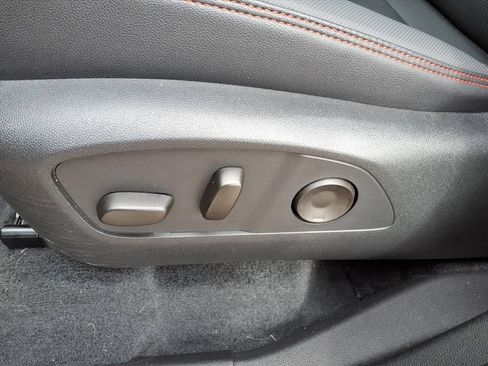 Used 2024 Chevrolet Traverse RS w/ LPO, Floor Liner Package image 20