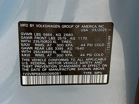 Used 2025 Volkswagen ID.4 Pro S RWD image 48