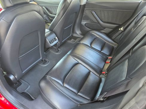 Used 2021 Tesla Model 3 Standard Range RWD image 31