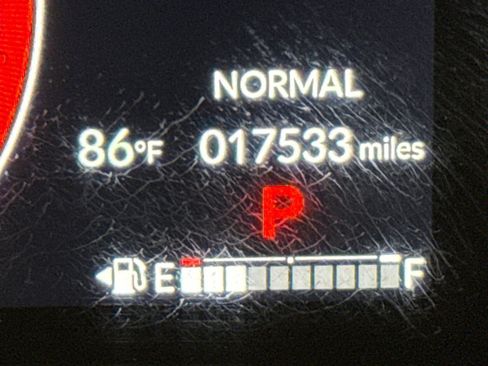 Used 2023 Honda Pilot Touring image 32